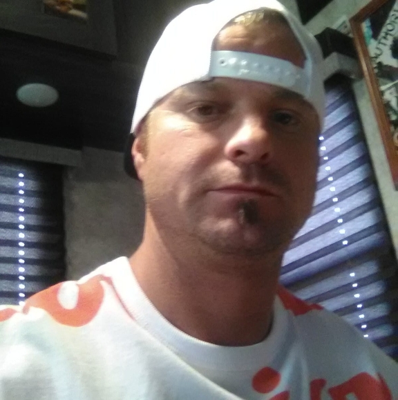 Meet your Posher, Tony - Picture 1 of 1